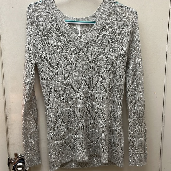 Studio Y Silver Sequins Embellished. Size Small - Picture 14 of 14